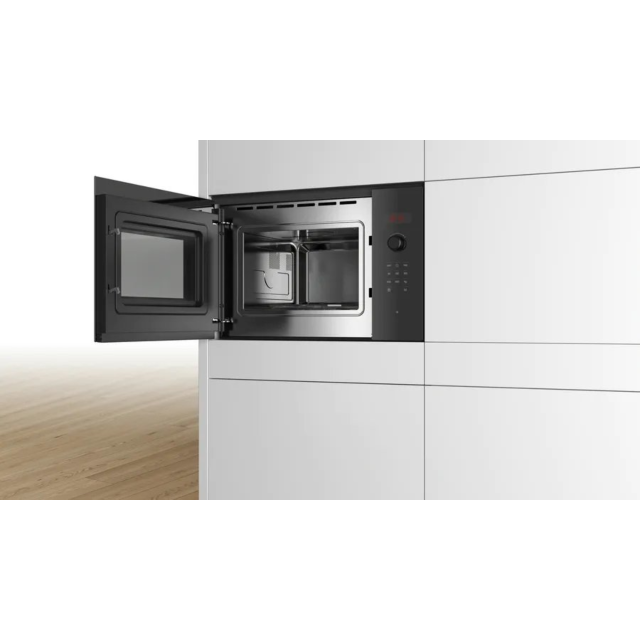 Bosch BFL523MB0B Series 4 Built-In Microwave