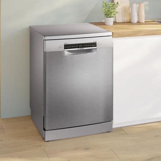 Bosch SMS4EKI06G Brushed Steel Dishwasher with Anti-Fingerprint Finish