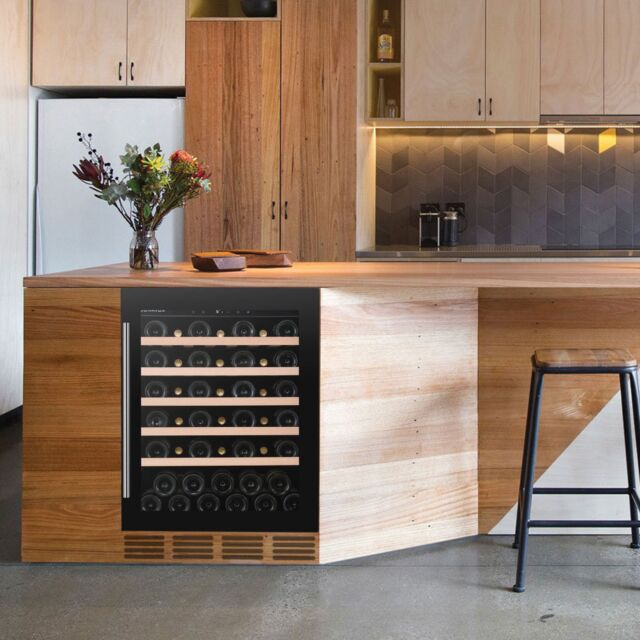 Dunavox DAUF-46.138B Flow-46-Black Wine System