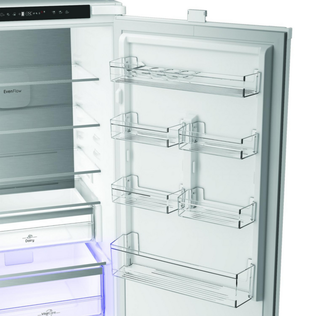 Hotpoint HPK25292B4UK 54cm 70/30 Integrated Fridge Freezer
