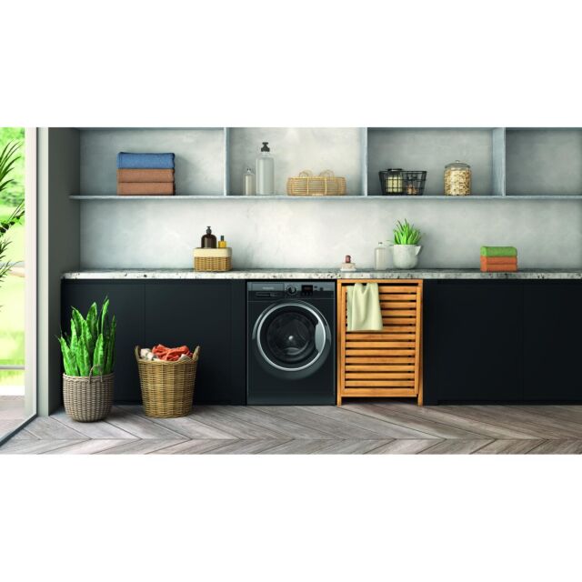 Hotpoint NSWF946BSUK Freestanding Washing Machine