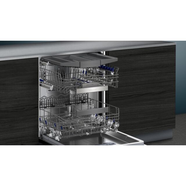 SN95YX02CG, Fully-integrated dishwasher