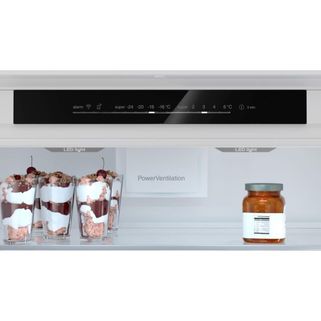 KB7966DD0, Built-in fridge-freezer with freezer at bottom