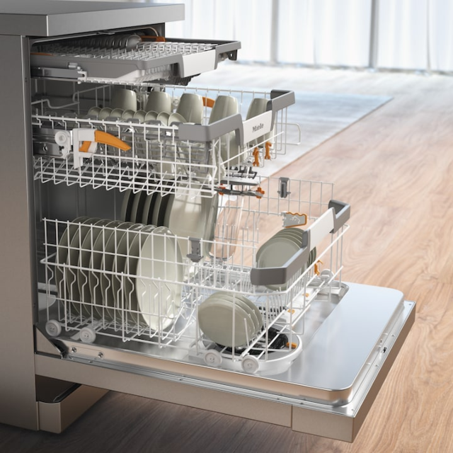 Miele G7600SCCLST Clst, AutoDos with PowerDisk, WiFi, A Energy Rating, 6l water, 42dB, QuickPowerWas