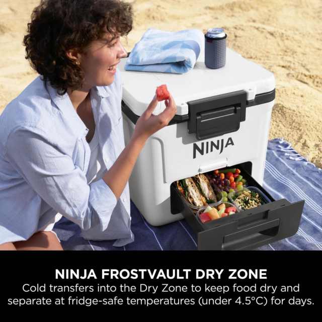 Ninja FB230UKWH Ninja FrostVault 30QT/28L Wheeled Cooler with Dry Zone - Cloud White | Ninja | Brands | Euronics Site
