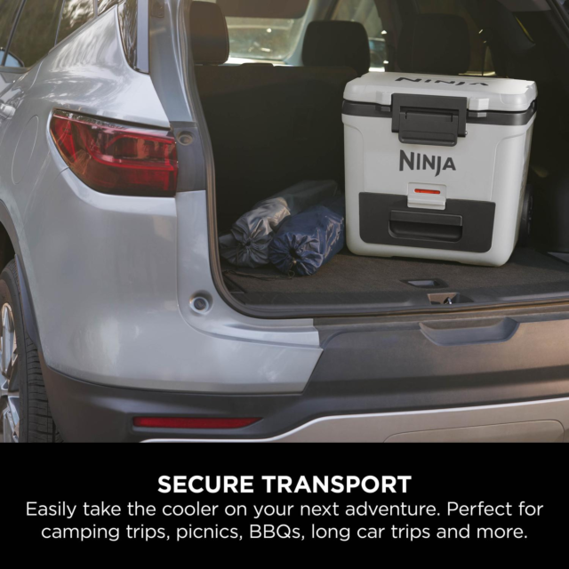Ninja FB230UKWH Ninja FrostVault 30QT/28L Wheeled Cooler with Dry Zone - Cloud White | Ninja | Brands | Euronics Site