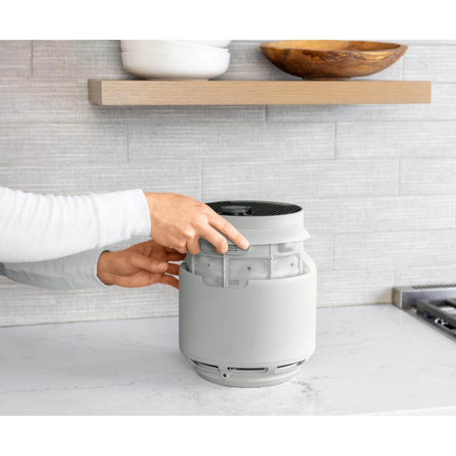 Shark HP072UK Compact Pro Air Purifier - Dove Colour