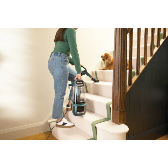Shark LA791UKT Vacuum with Advanced Cleaning Features