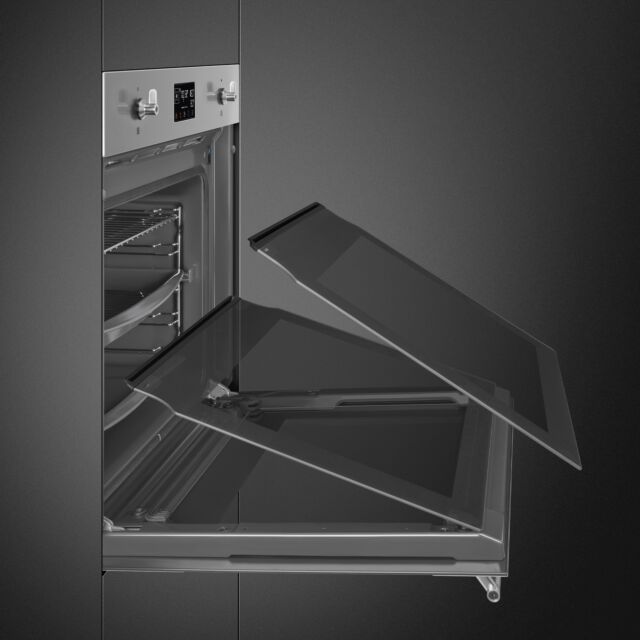 Smeg SOP6302S2PX Stainless Steel, 60Cm Classic Steamone Single Oven Stainless Steel