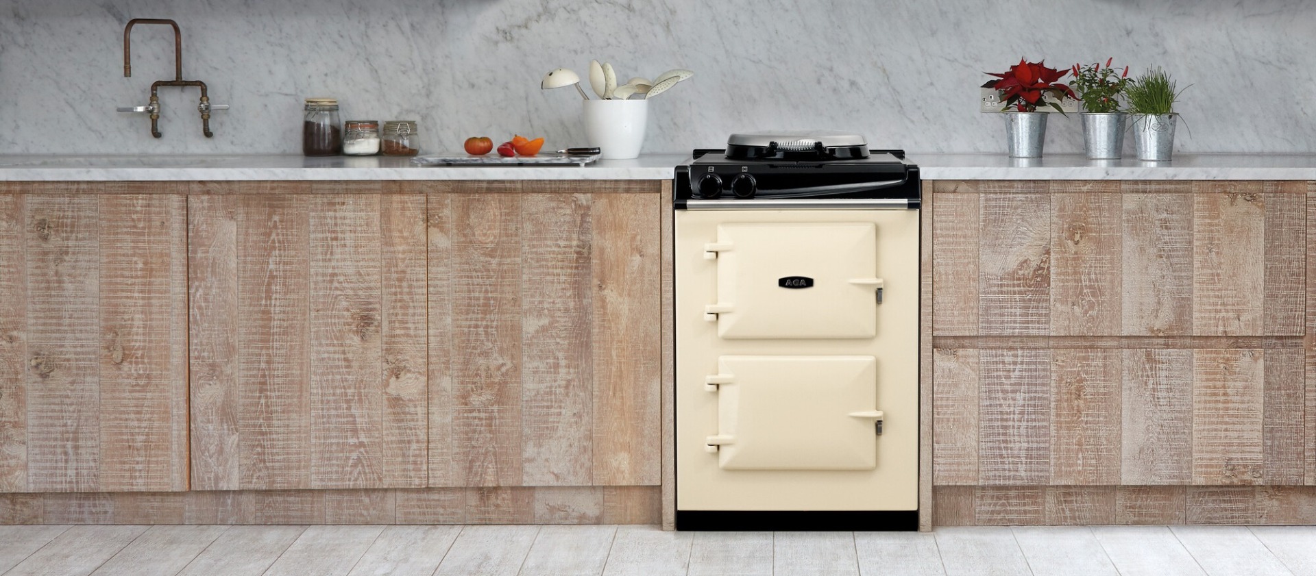 AGA 60 Dual Fuel in Slate finish in kitchen diner.